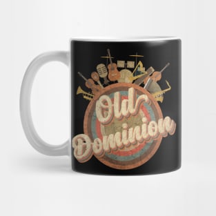 Music Tour Vintage Retro // Old Dominion Mug